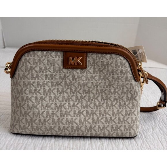 NEW Michael Kors Vanilla/Acorn LG Zip Dome Crossbody Bag Gold Chain Strap - Picture 13 of 15